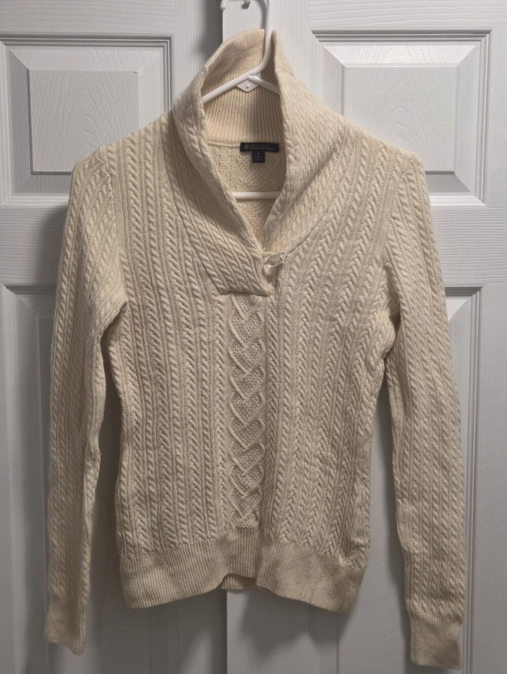 Brooks Brothers Cream/Soft White Cable-Knit Shawl-Collar Sweater Size Small